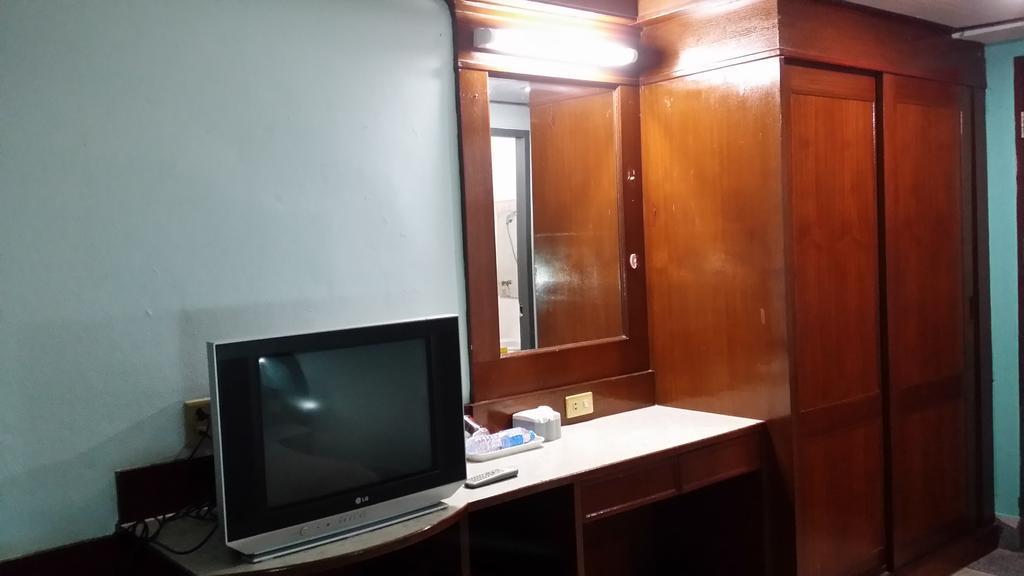 The 1 Place Hat Yai Room photo